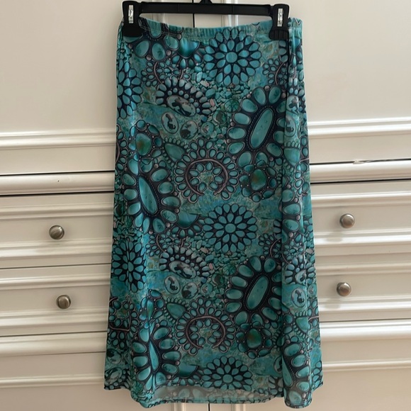 Avery Apparel Company boho skirt - Picture 1 of 2